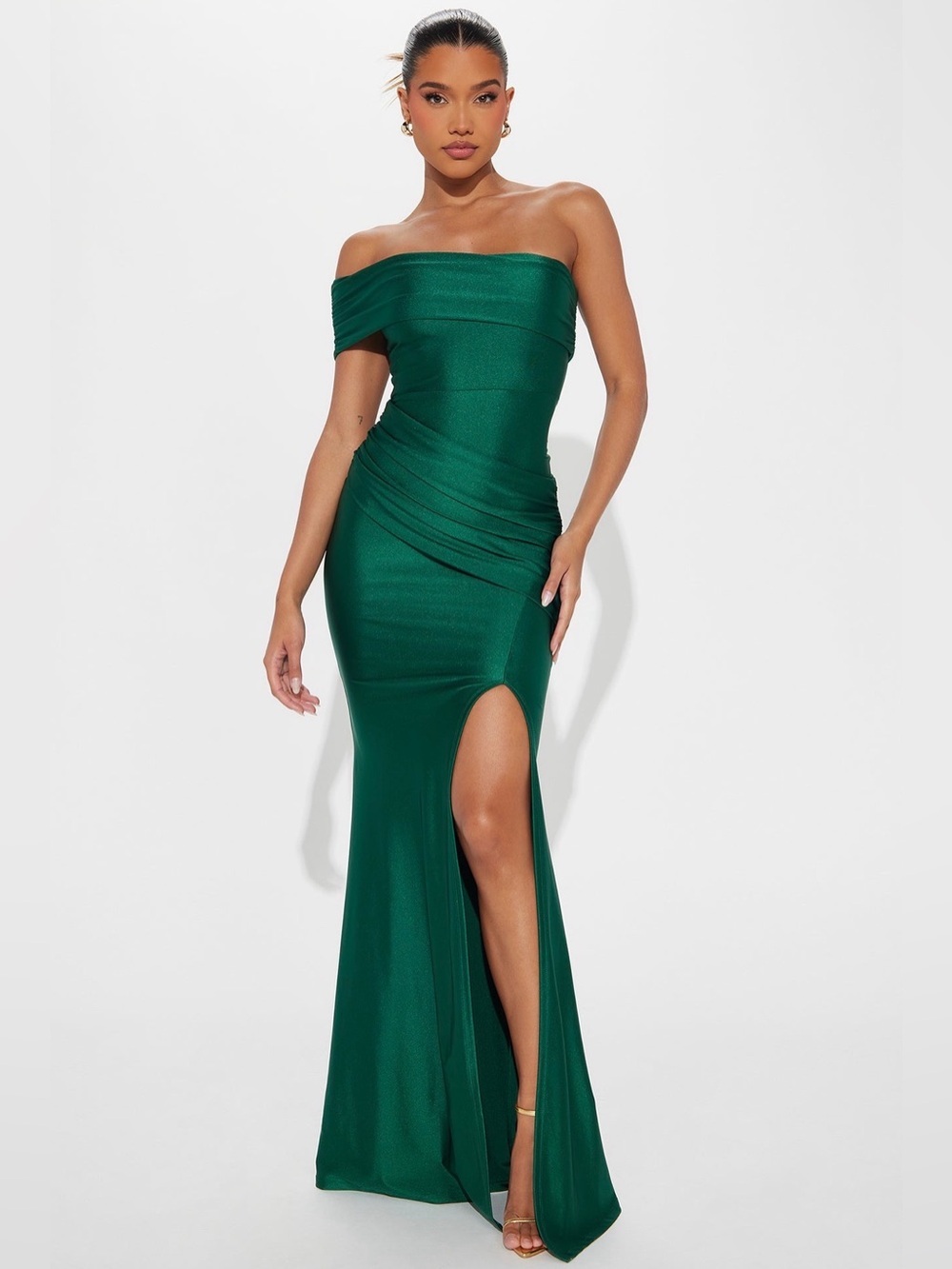 Fashion Nova Off-Shoulder Hunter Green Evening Gown NWT - Picture 1 of 4